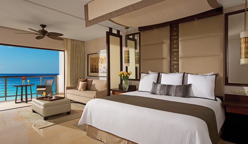 SECRETS PLAYA MUJERES - PREFERRED CLUB JUNIOR SUITE OCEAN FRONT